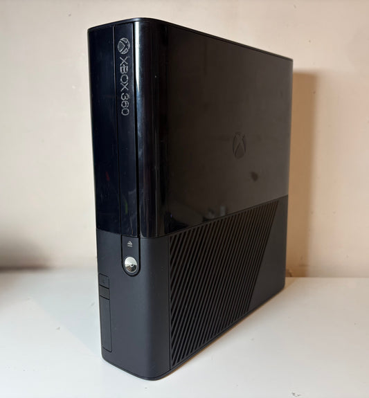 Microsoft Xbox 360 E 4GB Console (RGH3)