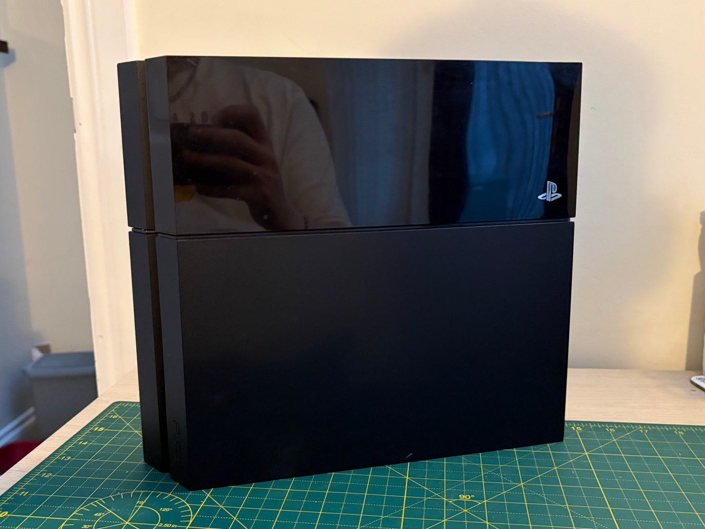 PlayStation 4 12.02 LOW FIRMWARE 1TB Console & Controller